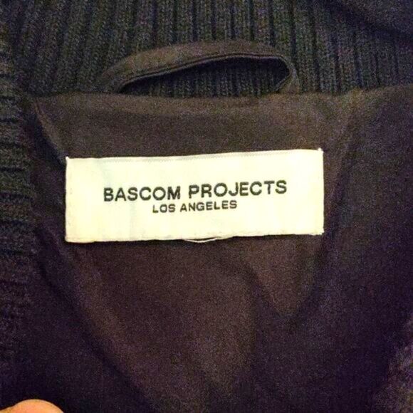 Basscom Bomber - Picture 3 of 7